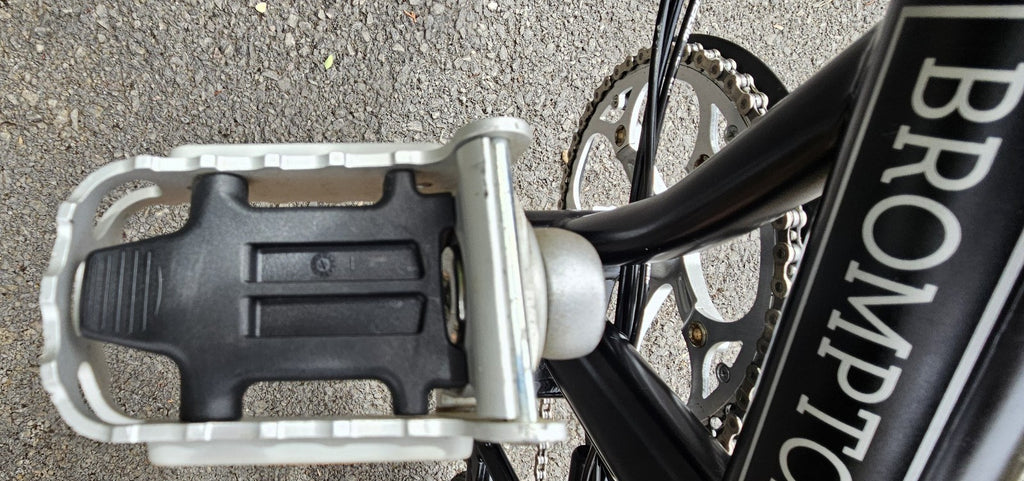 Brompton M6L Folding Bike - Black, 6 speed, includes extras
