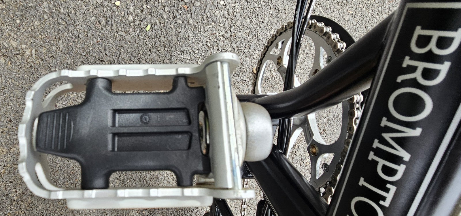 Brompton M6L Folding Bike - Black, 6 speed, includes extras