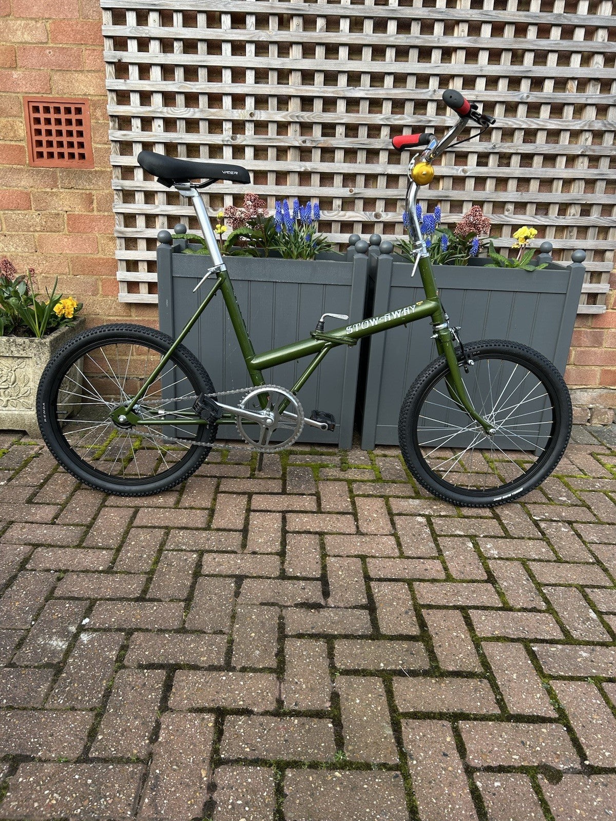 Pair of Customised Retro Nottingham-built Steel Raleigh Stowaway Folding Bikes
