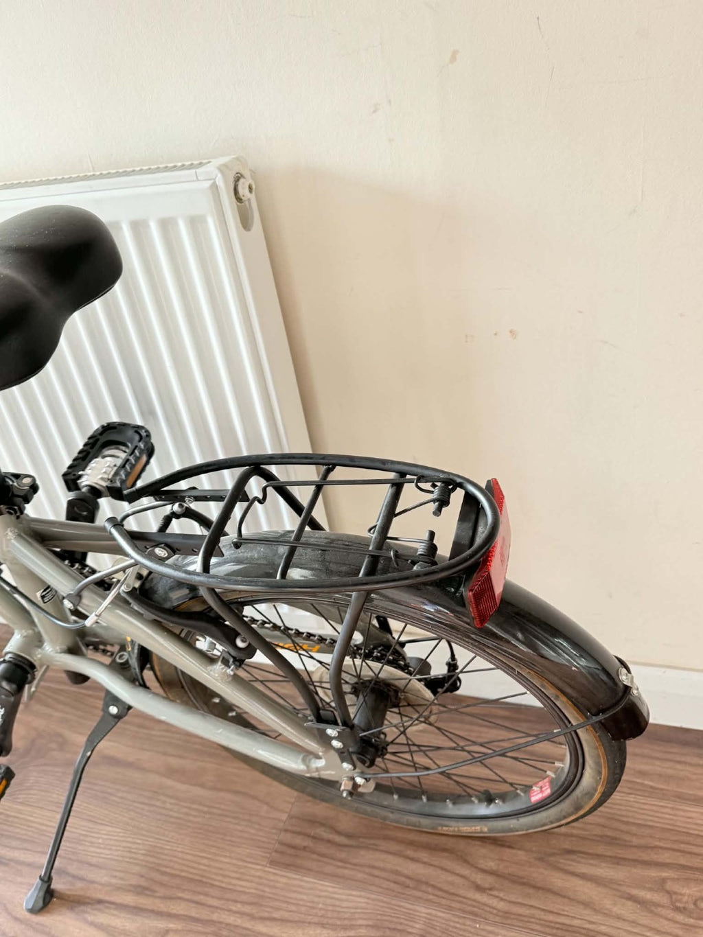 Raleigh Evo 2 Folding Bike - Grey - 7 Speed (Very Good Condition)