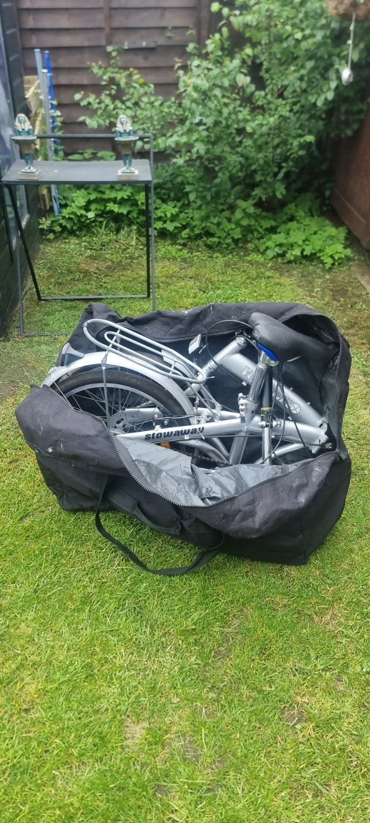 Ventura Stowaway Folding Bike 20 Wheels Excellent Condition Collection Only