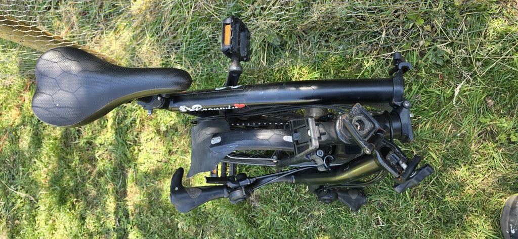 Brompton Folding Bike 6 speed BWR Gears