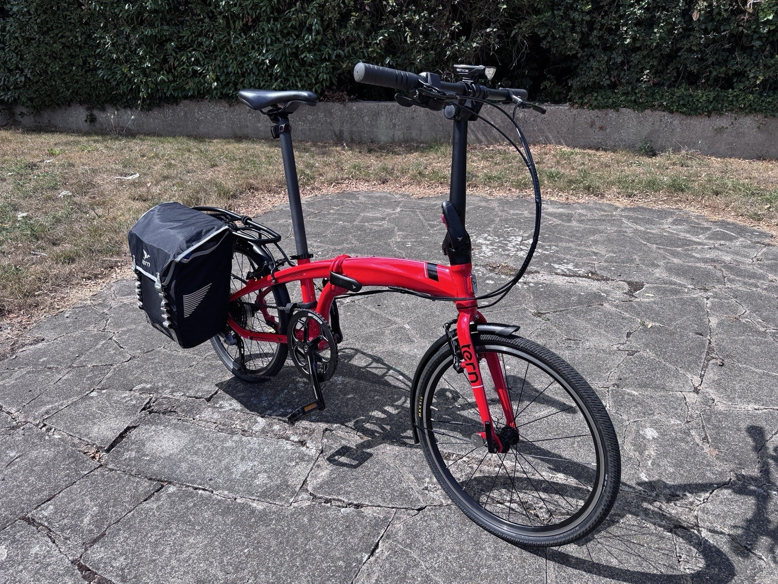 Tern Verge D9 Folding Bicycle Red - In Excellent Condition