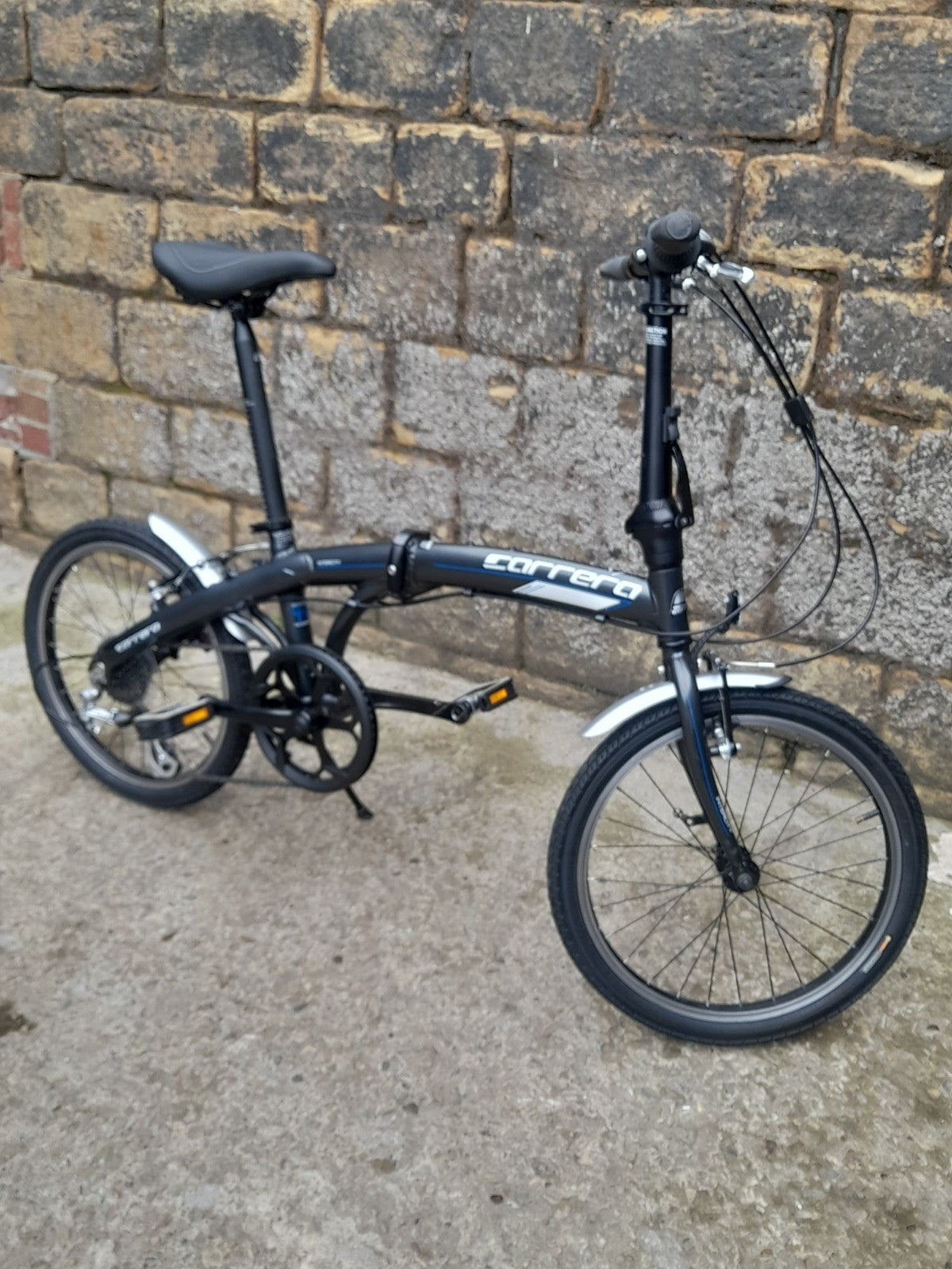 * CARRERA INTERCITY Folding Bike 8-Speed 20" Wheels (DELIVERY)
