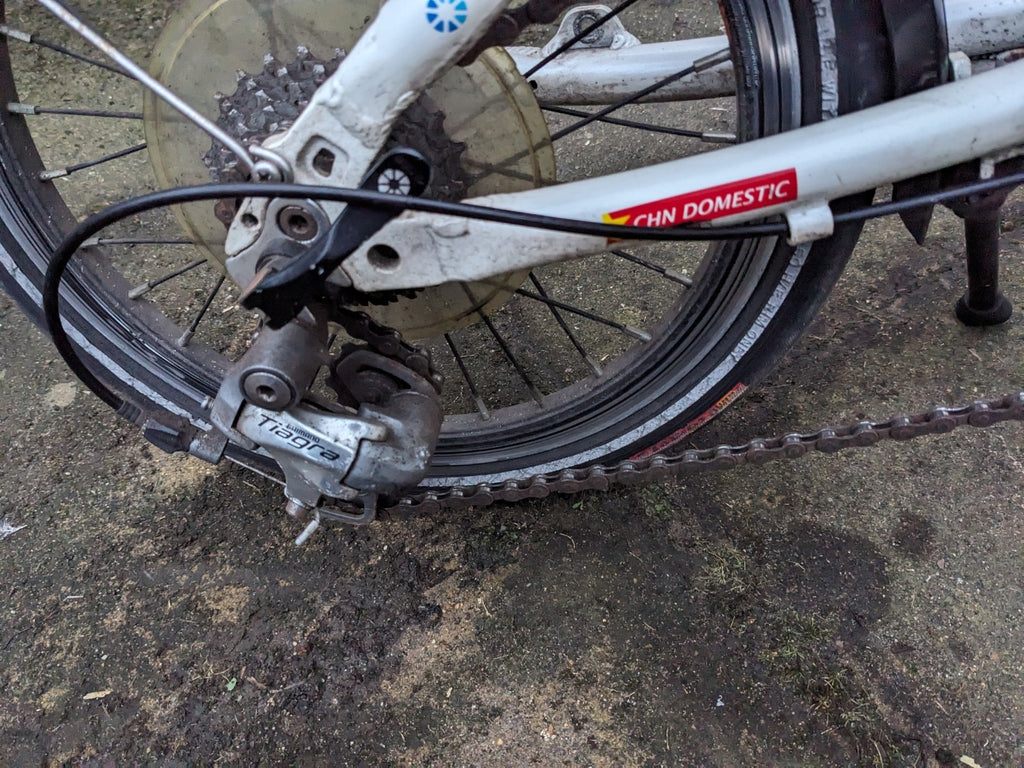Dahon Mantis P8 Folding Bike