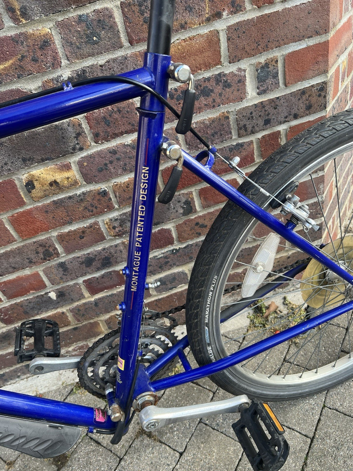 Montague Bi-Frame Folding Mountain Bike in very good condition- badged Rudge