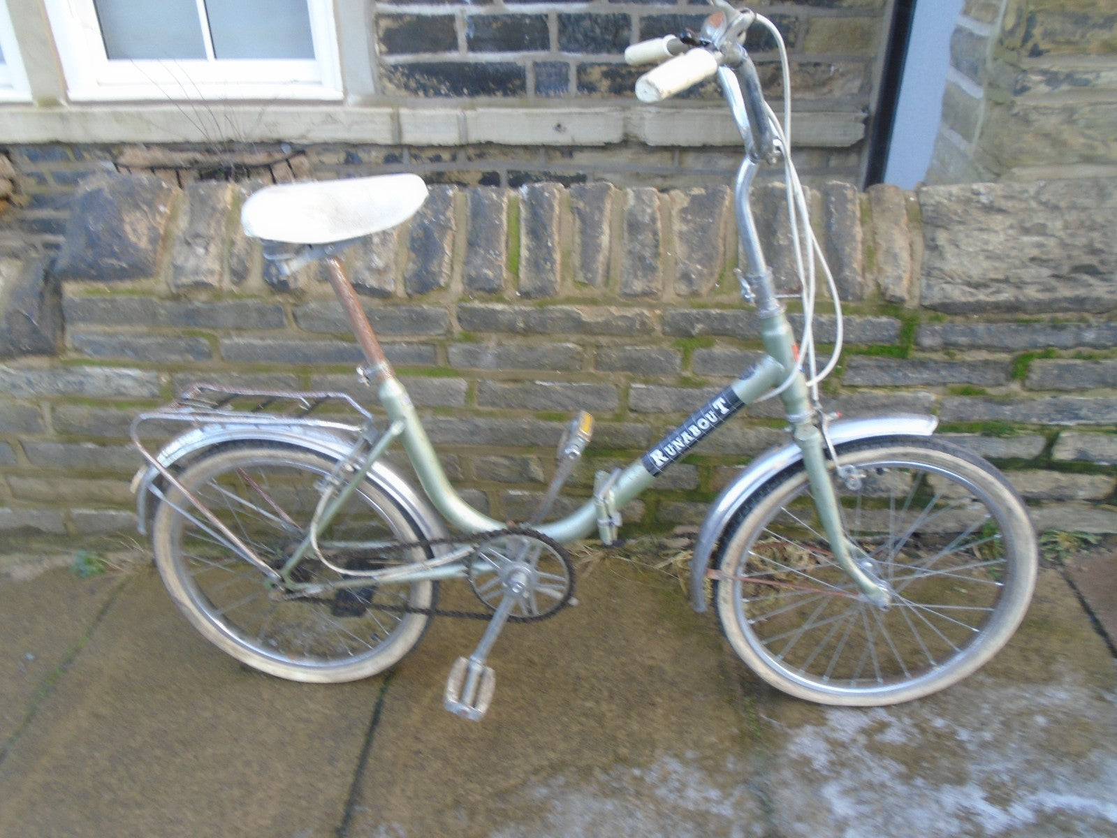 Vintage 1981 Viscount Runabout folding shopper bike, ideal camper / caravan