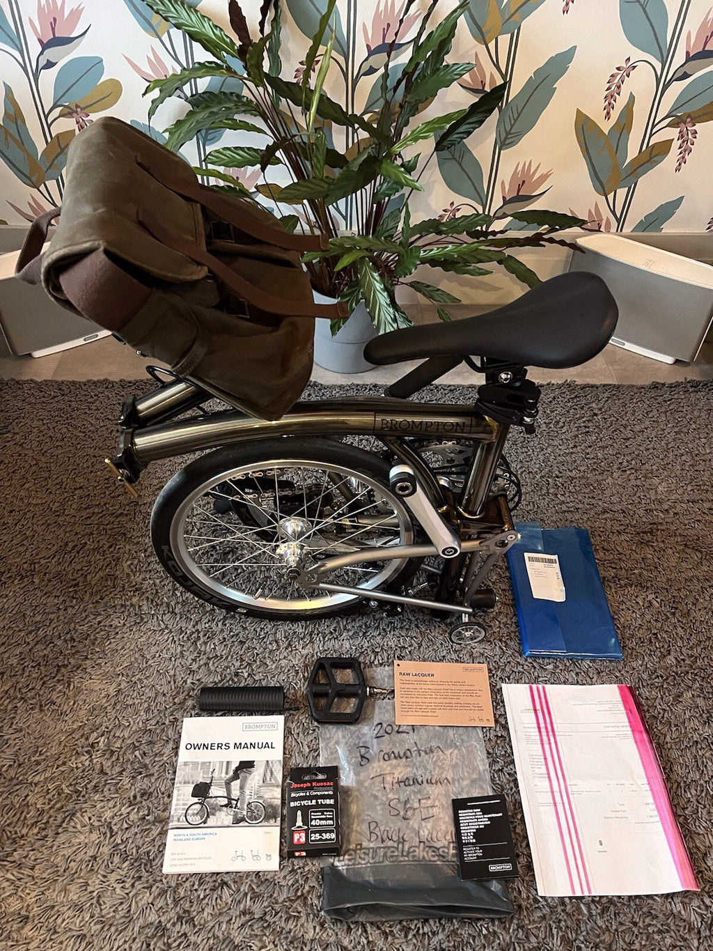 Brompton Titanium Virtually Unused & In Beautiful Showroom  Condition