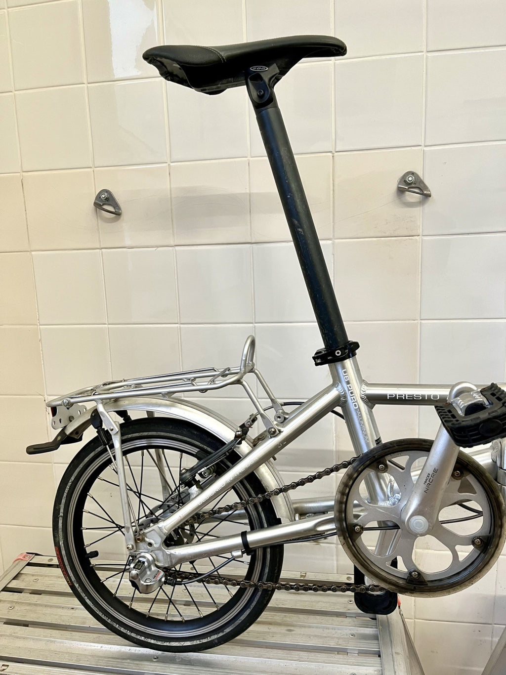 Dahon Presto Lite 16" Folding Bike come with every spare and accessory needed.