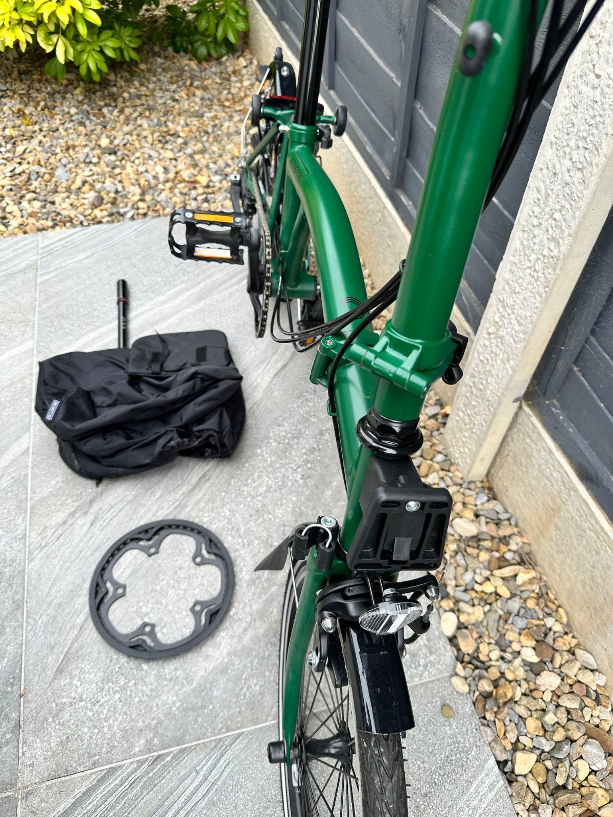 Brompton C Line Explore 2023 Racing Green  6 Speed - with storage bag