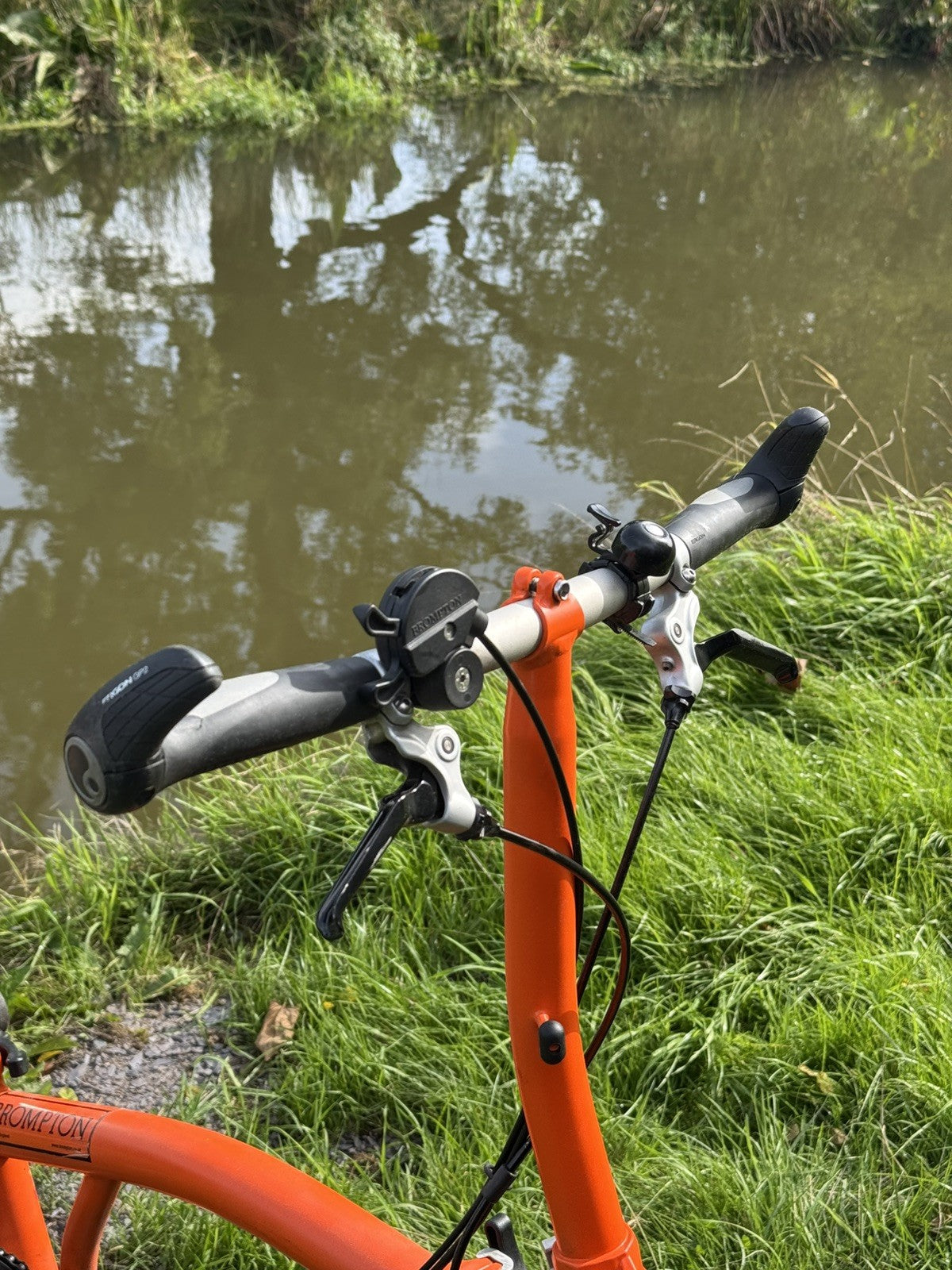 Brompton S3L Orange 3 Speed flat handlebars, Brooks Cambium Saddle