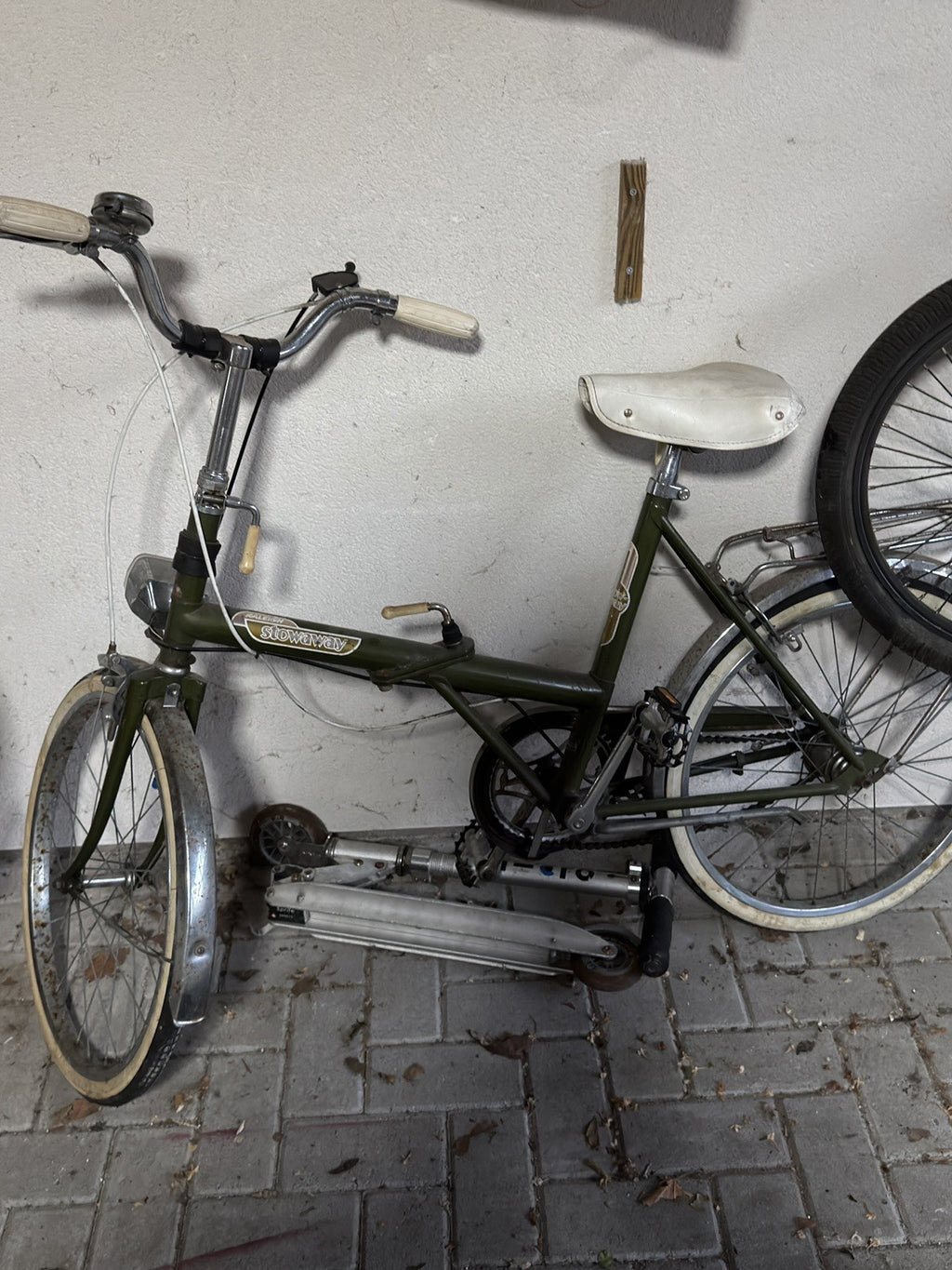 Vintage Raleigh Stowaway Folding Bike  (Used – Restoration Project)