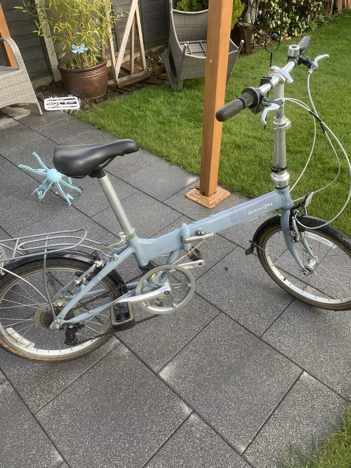 Dahon Vitesse Folding Bike