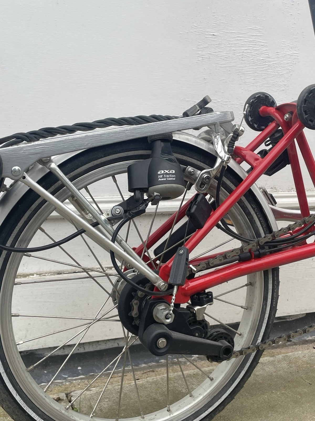 Brompton M6R Folding Bike 6-Speed, Red