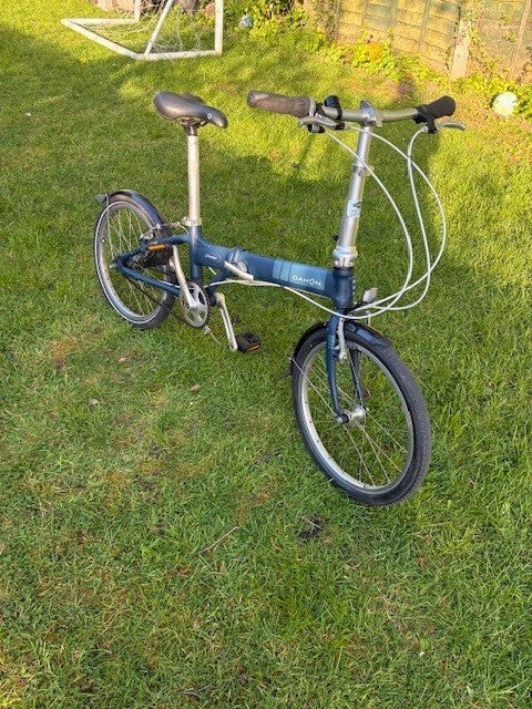 Dahon Vitesse Aluminium Folding Bike - blue