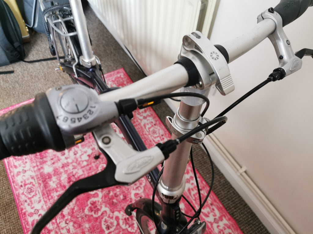 Dahon MU P7 Folding Bike 20' Wheels Perfect For Commuting With Bungee Cord