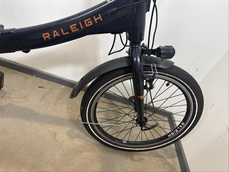 Raleigh Stow-E-Way 20" Folding Bike - For Parts Only
