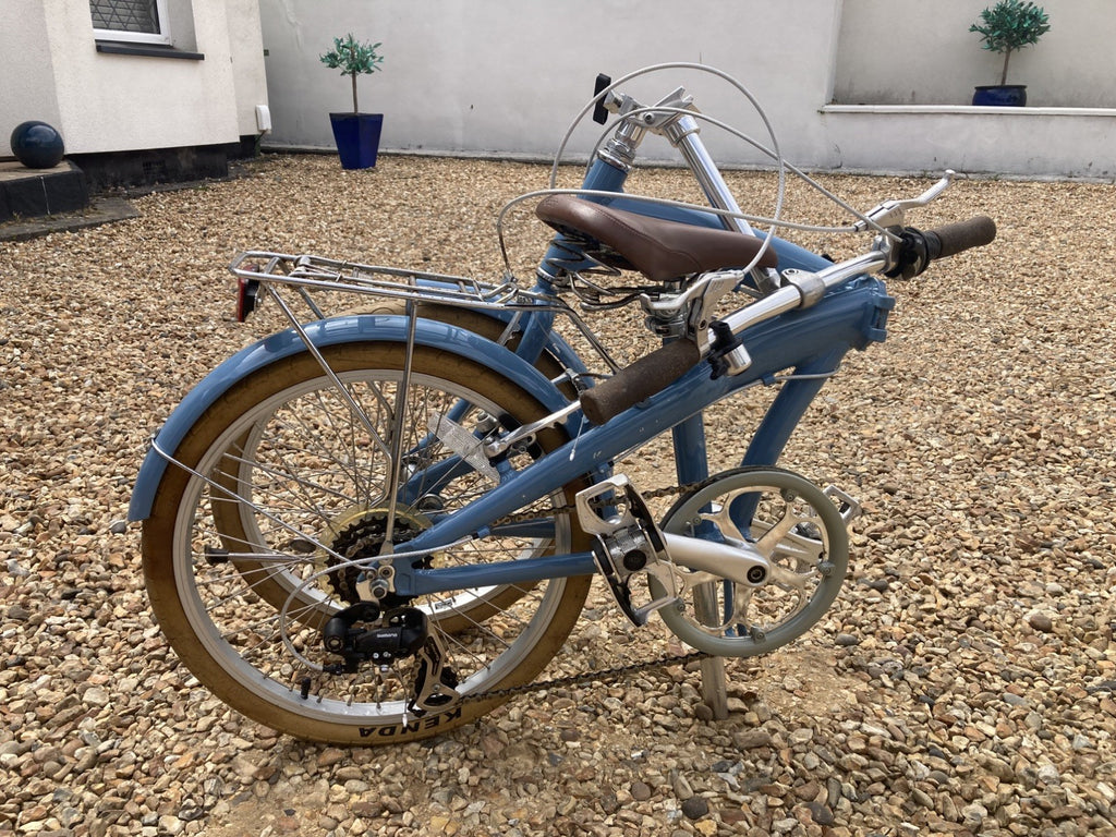Bobbin Fold 20in Folding Bike Blue/Brown/Silver, Mudguards, Kickstand, 6 Speed