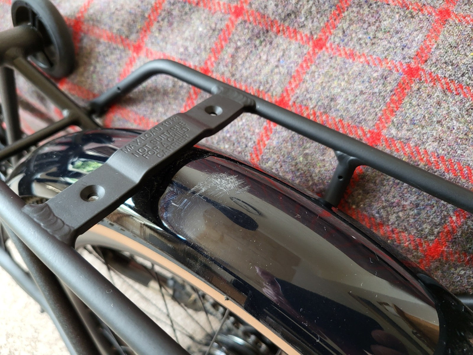 Brompton G Line Medium – Space Black + G Line Lezyne Front Light & Toolkit