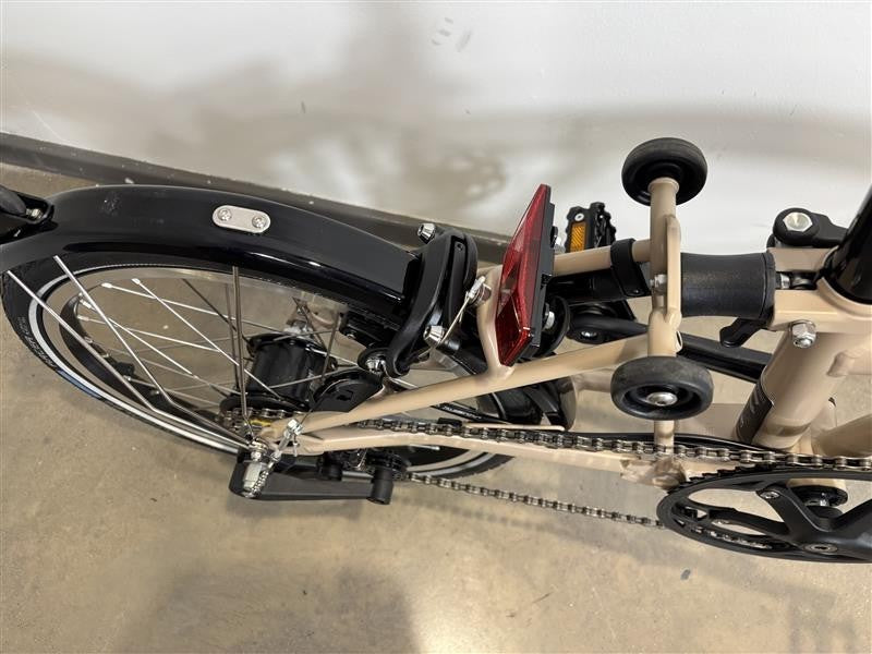 Brompton C Line 6 Speed 2024 Mid Handlebar Folding Bike - Dune Sand
