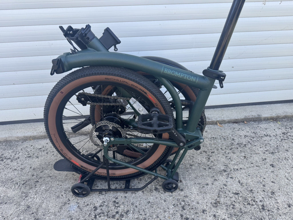 Brompton G Line 8-Speed (Large) 2026, Under 10 Miles, tools, warranty