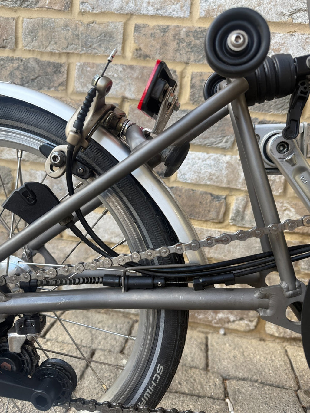 Brompton S6L-X Black - Superlight Titanium - WORLDWIDE SHIPPING