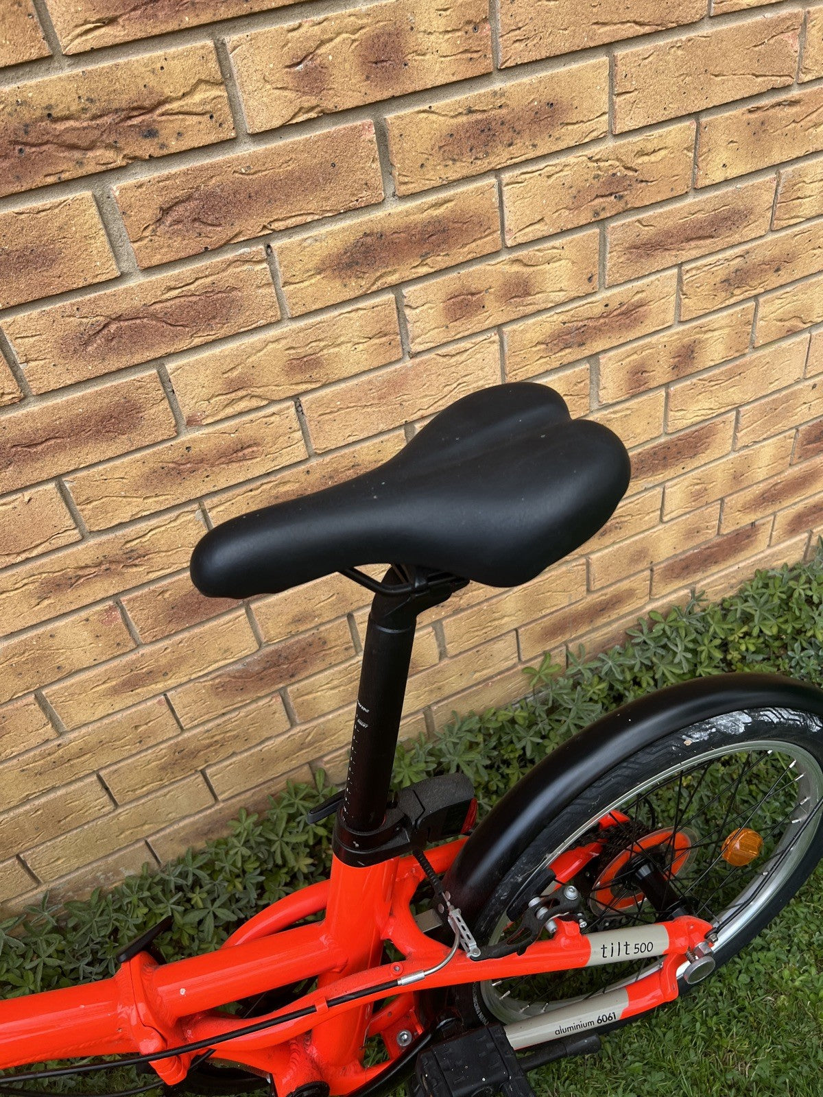 BTWIN 500 Tilt Folding Bike 20” Excellent Condition Happy to Ship