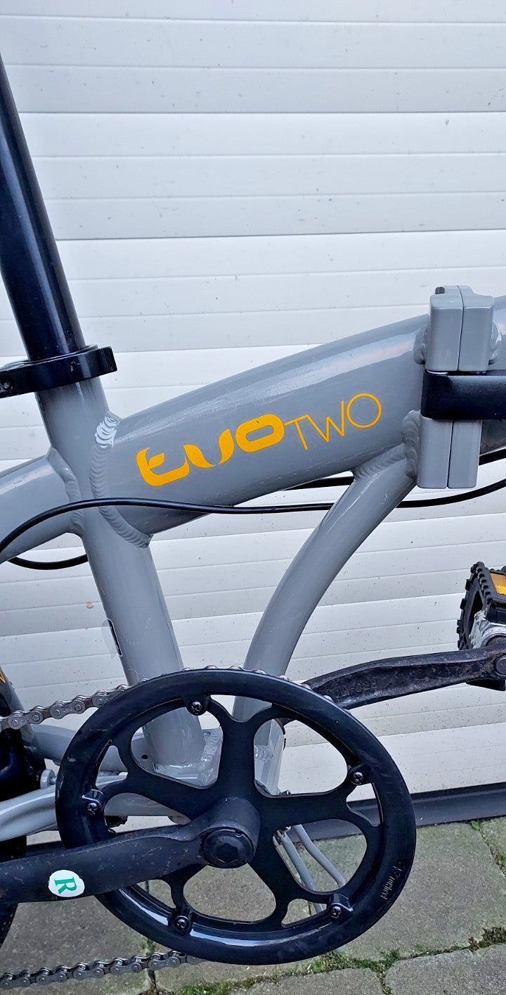 Raleigh Evo Two Folding Bike, 20" Wheels, 7 gears