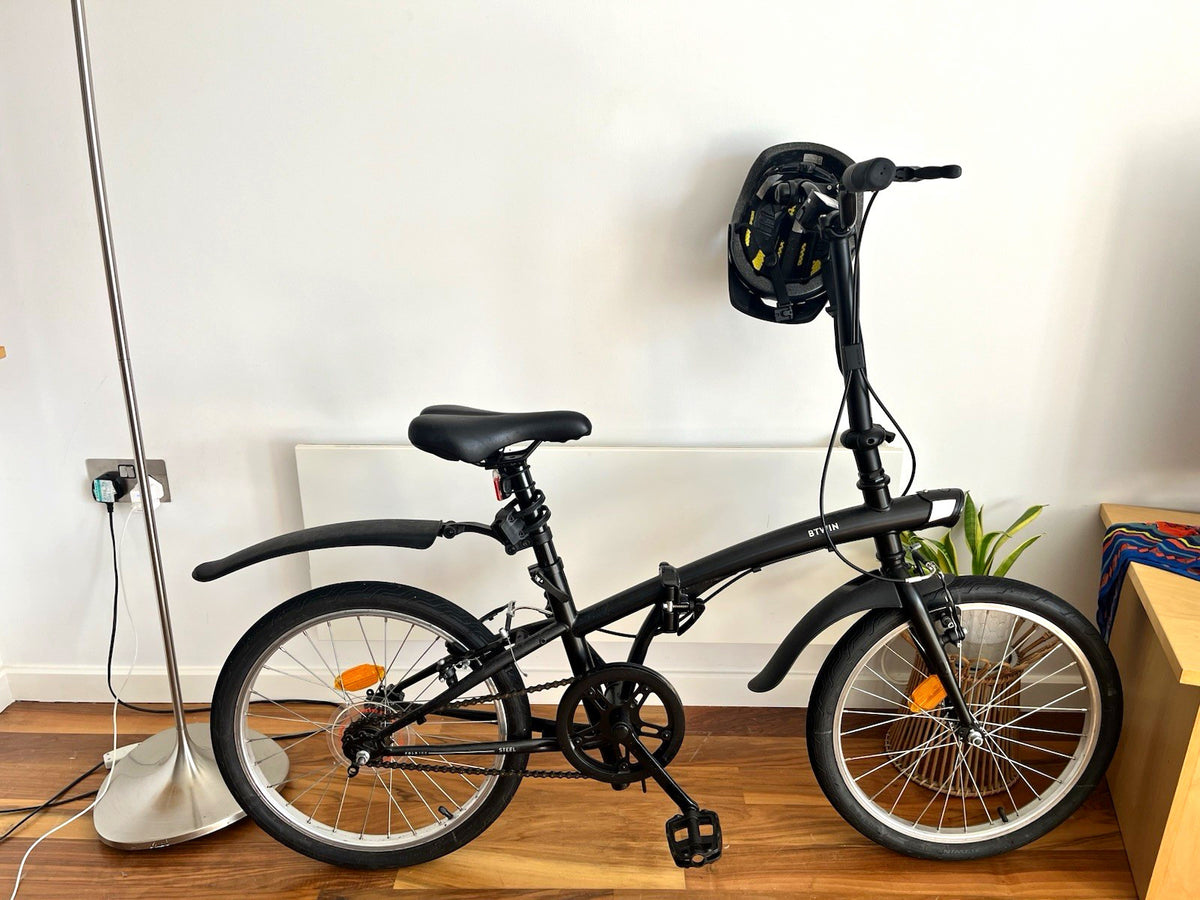 B’TWIN Folding Bike 20in Black S Frame V-Brakes Mudguards Reflectors Stand