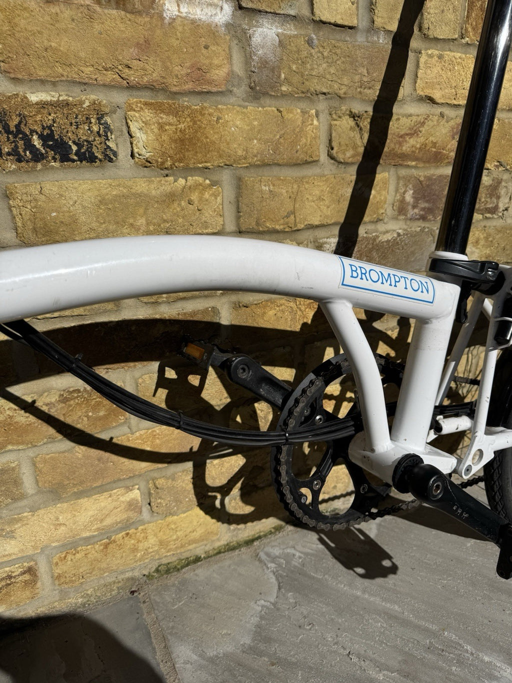 Brompton M6LE white with Bag - Used Condition - folding bike