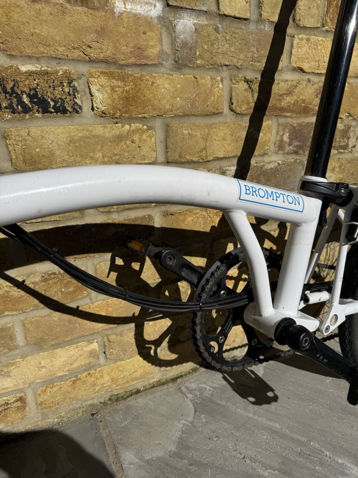 Brompton M6LE white with Bag - Used Condition - folding bike