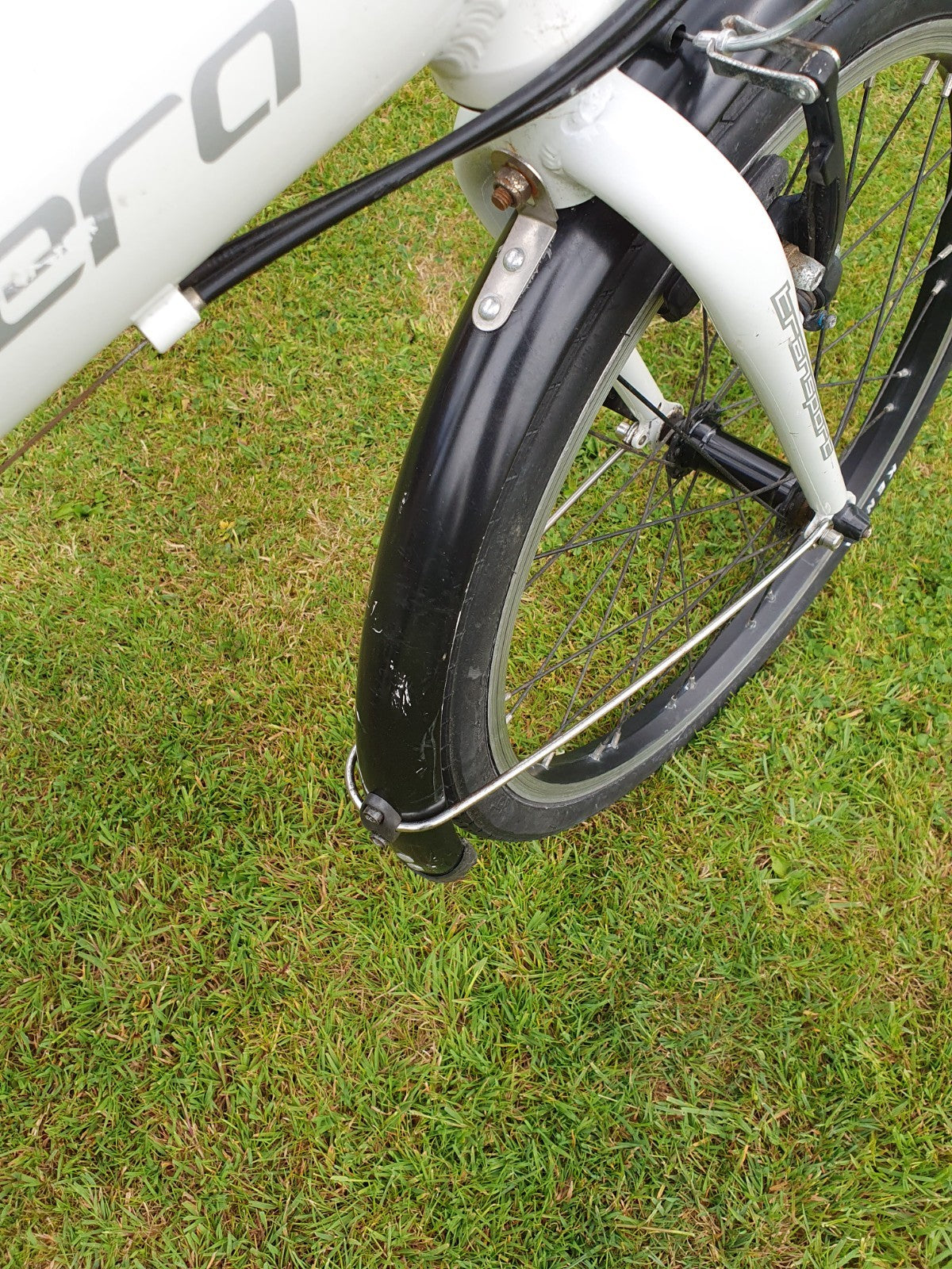 Carrera Transport 8-Gear Folding Lightweight Aluminium Bicycle