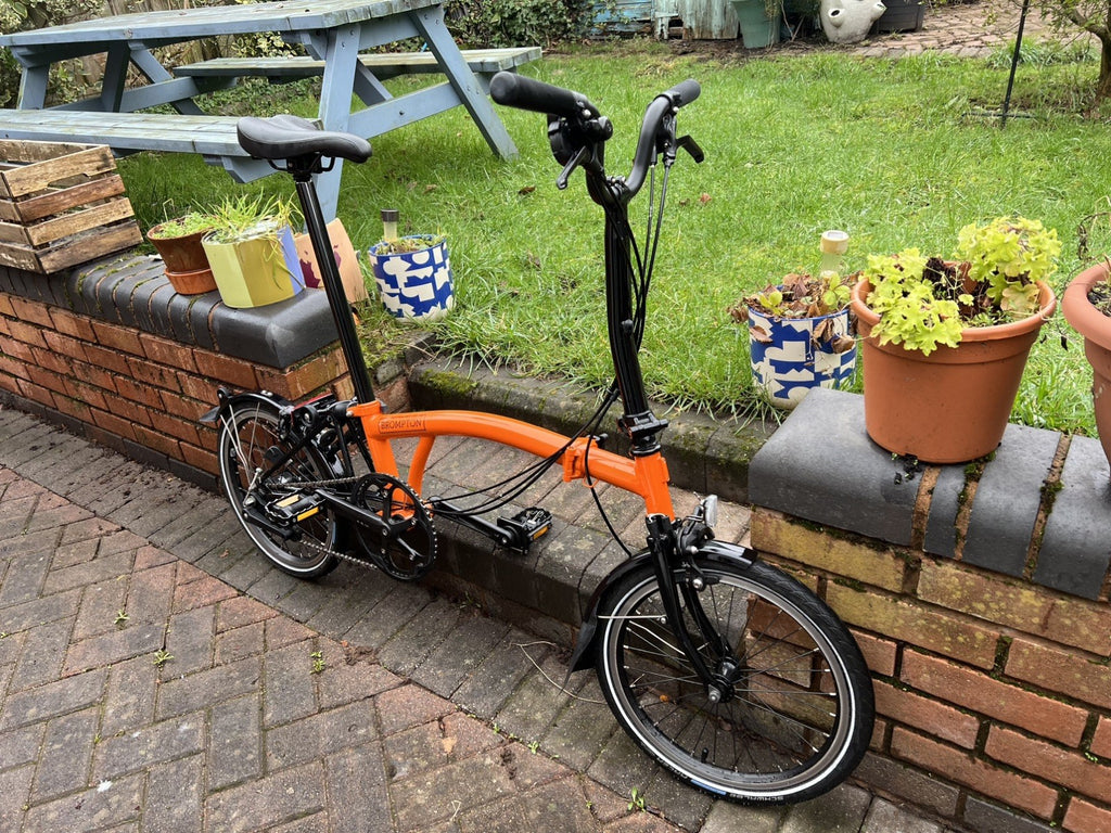 Brompton M6L Black Edition - Orange - Rare Ltd Edition colour and spec