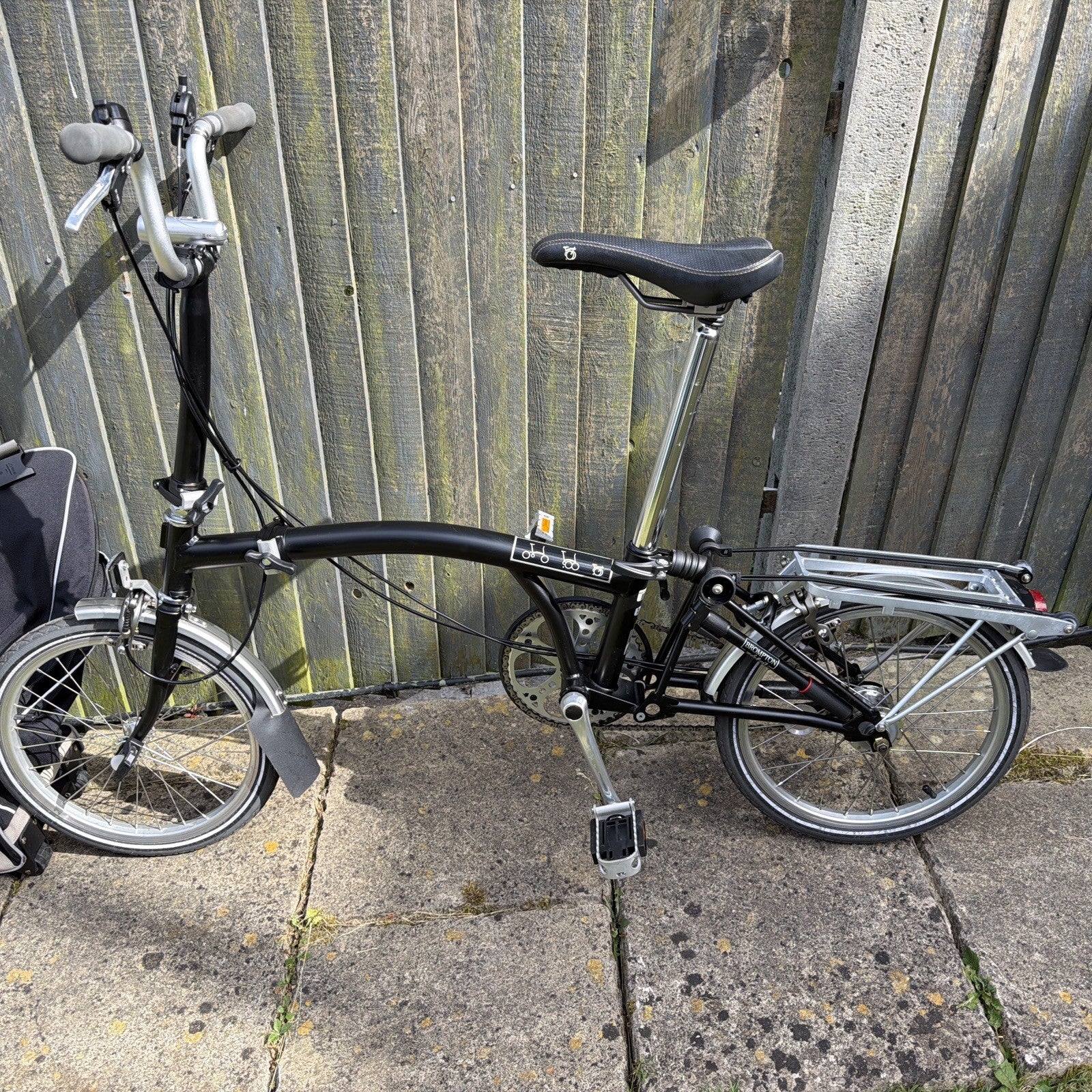Brompton C-Line M3R Folding Bike with Brompton B Bag Travel Carry Roller Luggage