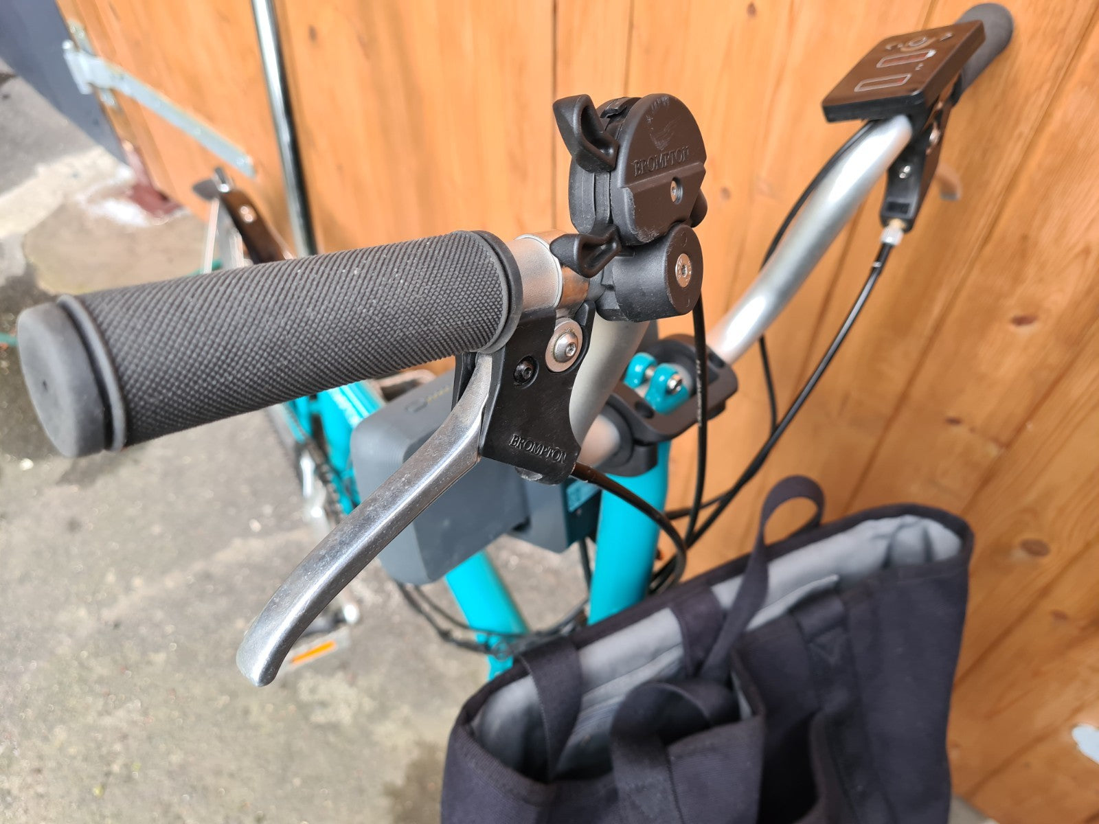 Brompton w/ Swytch kit B75 2021 250km Battery, lights And Bag + upgrades