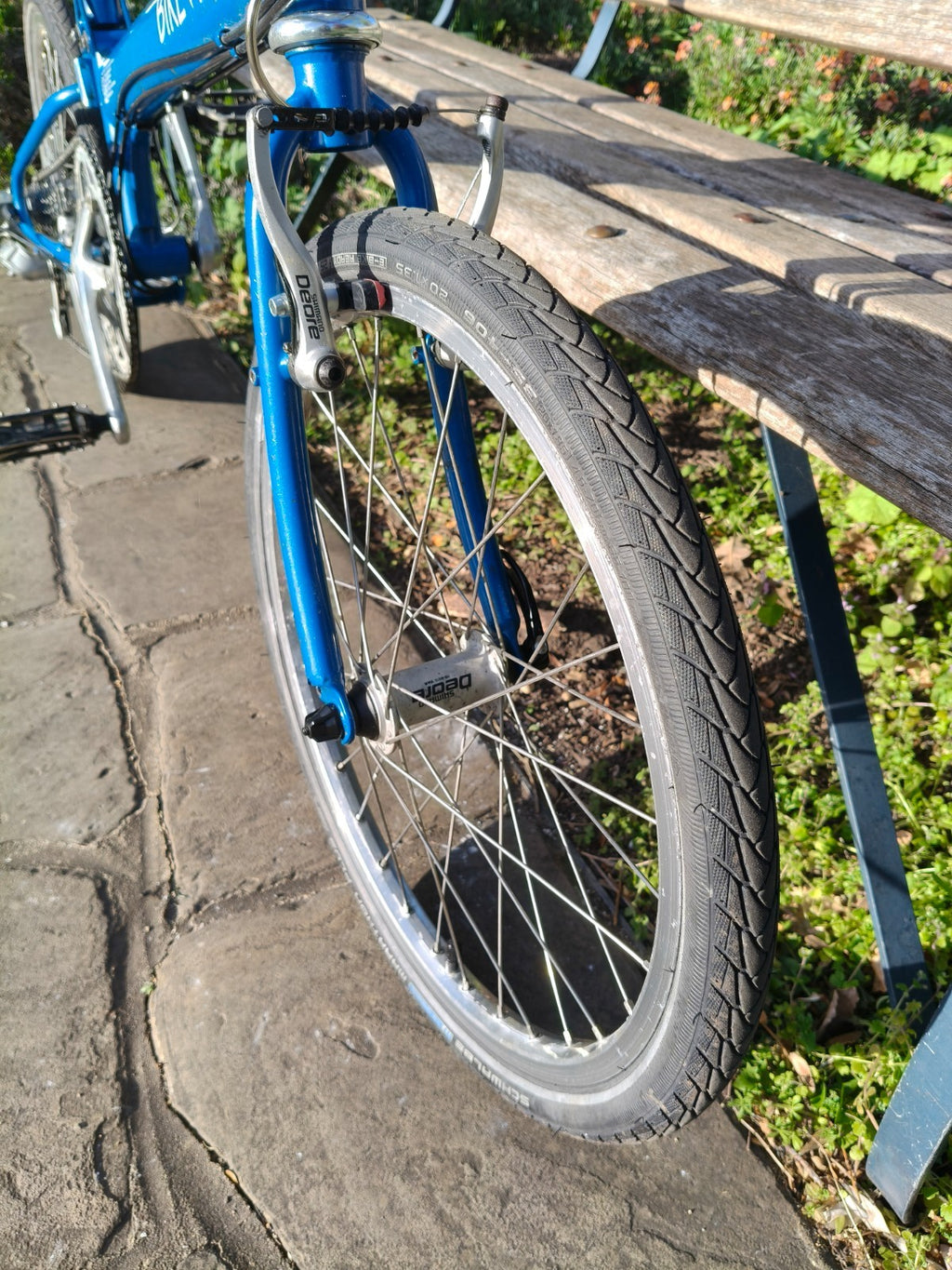 Bike Friday New World Tourist - SRAM Dual Drive - w racks & guards - v good