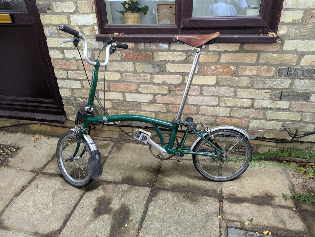 Brompton Folding Bike 16in Wheels Green 3Speed Derailleur Gears