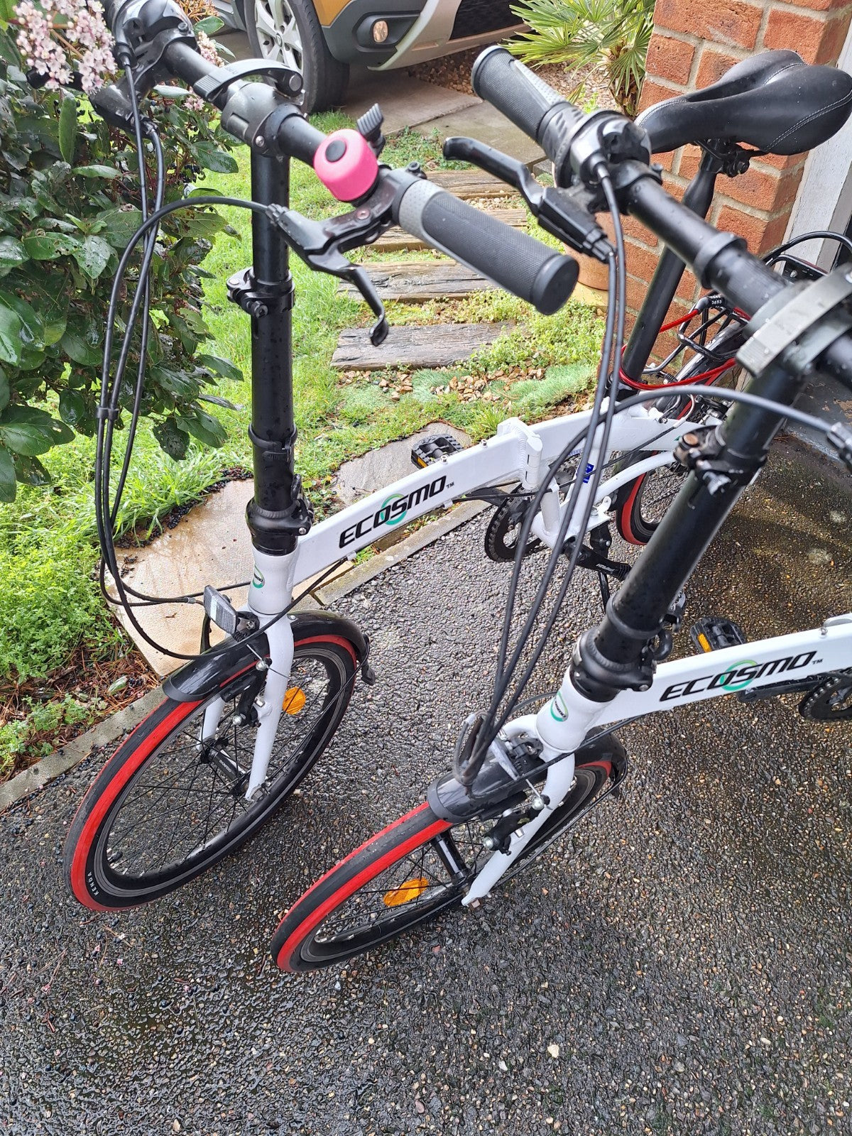 2 matching trendy folding bikes vgc collectWragby Lincoln