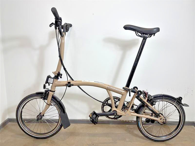 Brompton C Line 6 Speed 2024 Mid Handlebar Folding Bike - Dune Sand