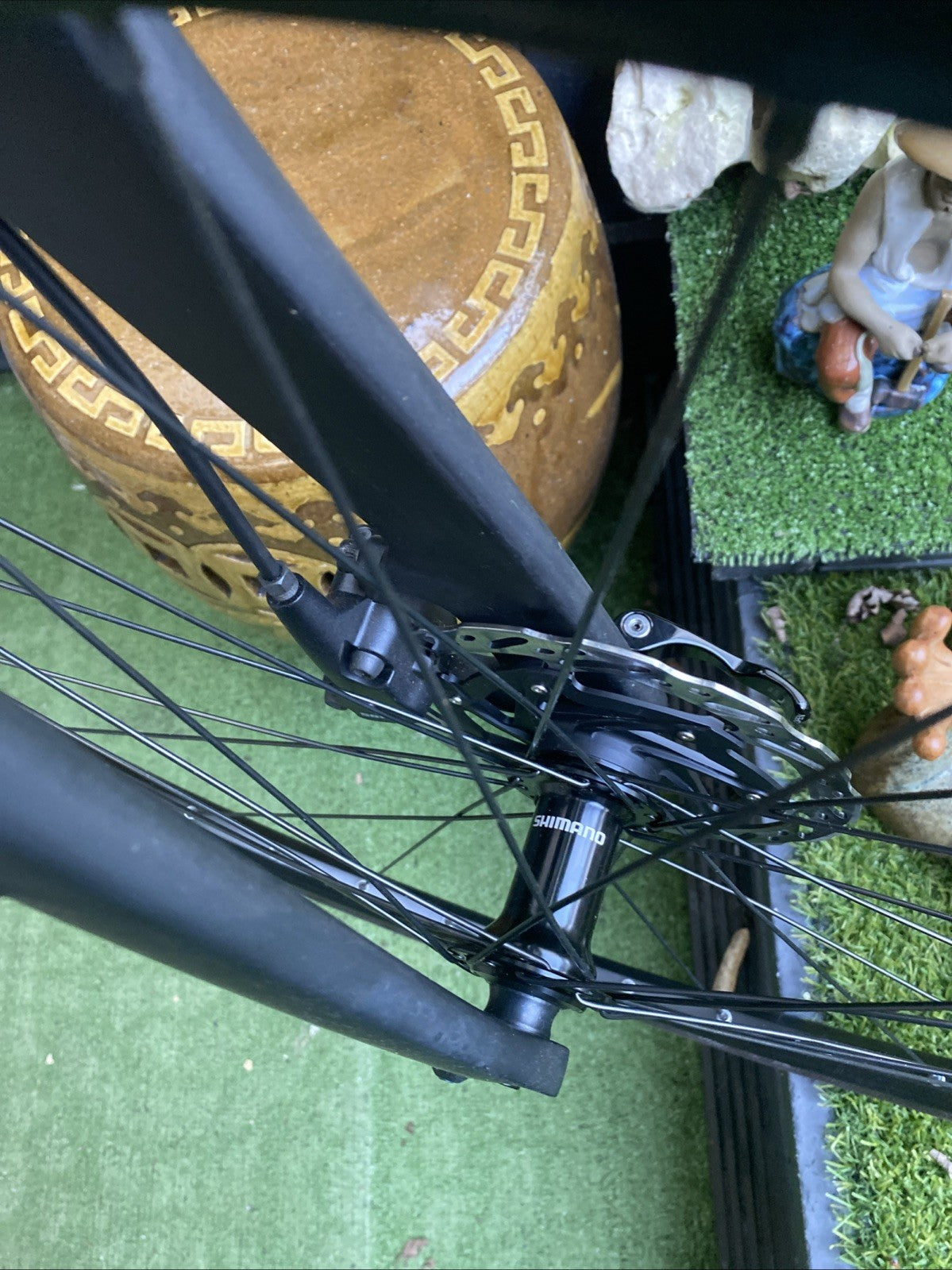 Airnimal Joey Folding Bike 18 Speed, 26 Inch Wheels Custom Frame, Cabin, Forks ￼