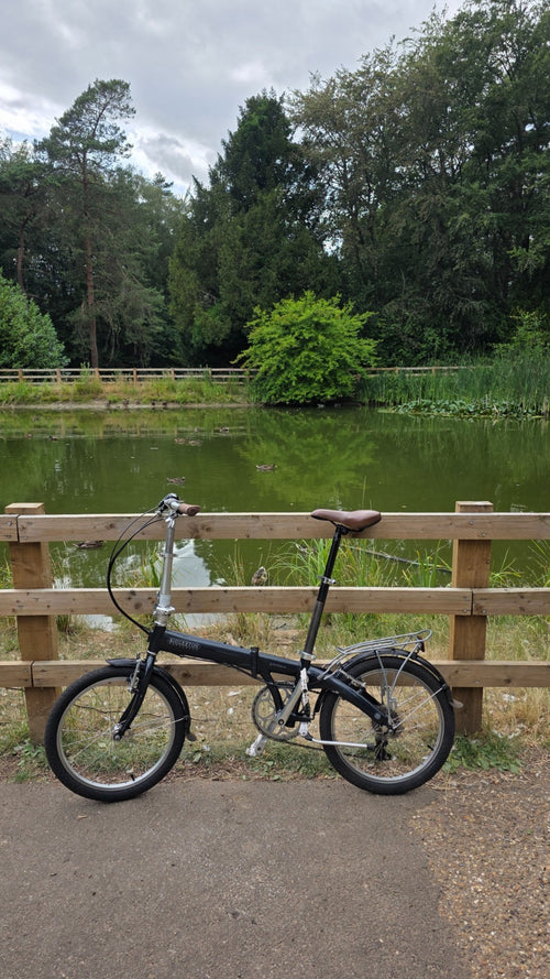 Bickerton folding bike 7 Shimano gears 20 inches wheels