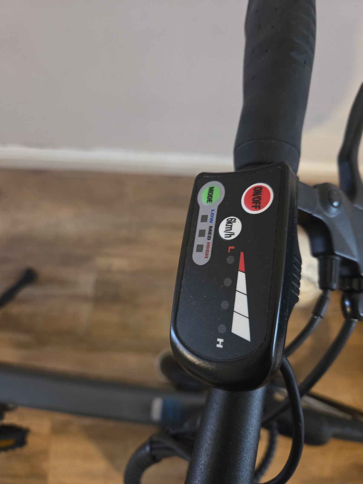 DAWES  Folding bike.