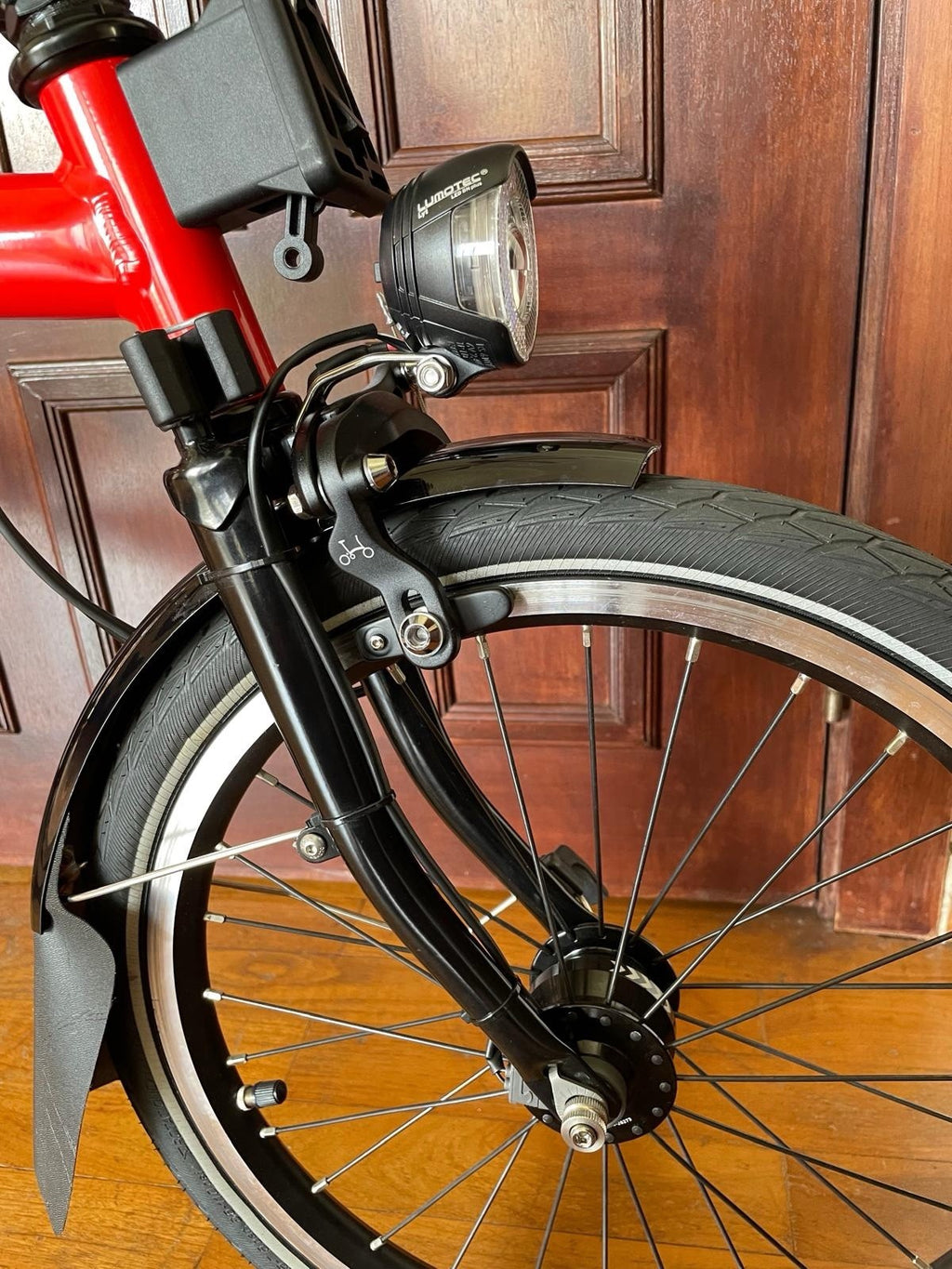 Brompton M6L Black Edition Rocket Red 6 Speed Dynamo Lights