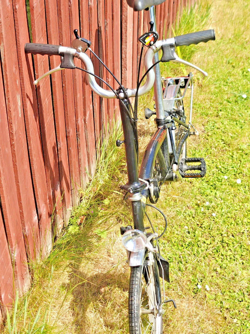 Vintage Brompton 5 Speed 1990 - Black - All original parts. Lightly used.