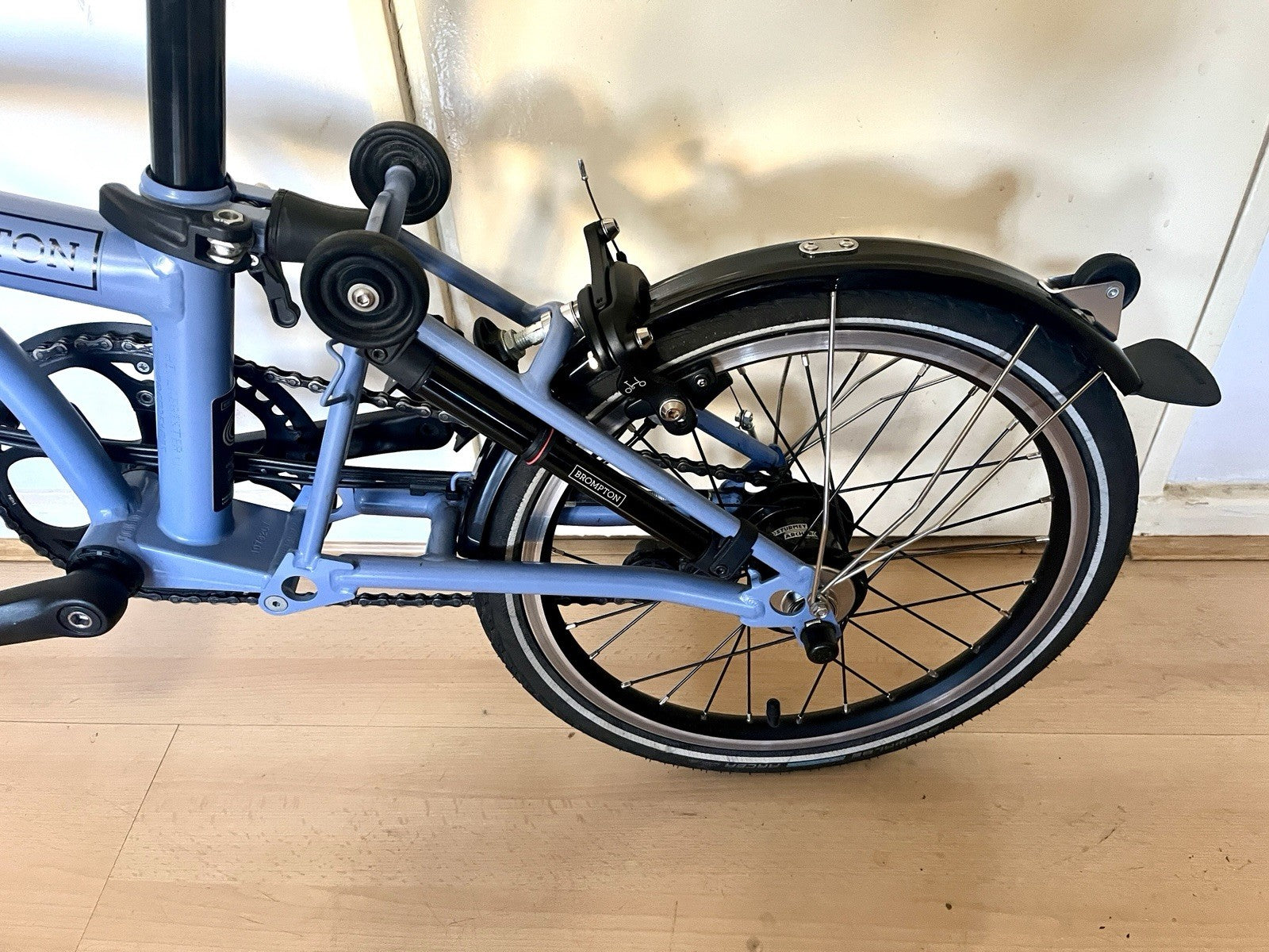 Brompton C Line Explore 2024 6-speed in Cloud Blue - Barely Used!