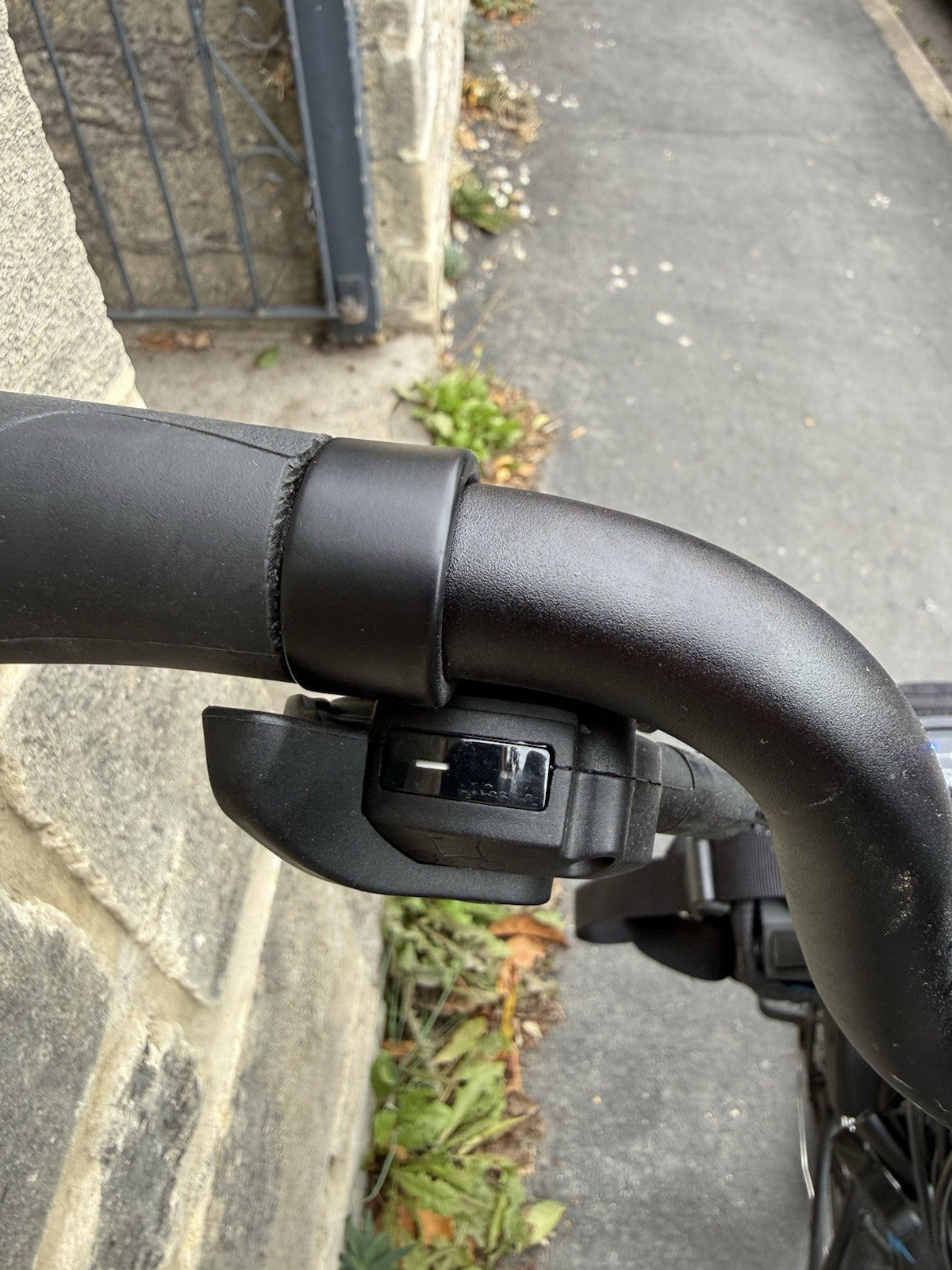 Brompton Folding Bike H6 L Black