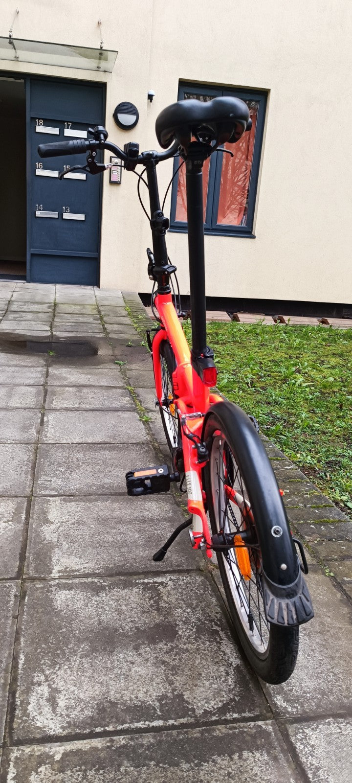 Btwin Tilt 500 Folding Bike 7-Speed Orange Good Condition