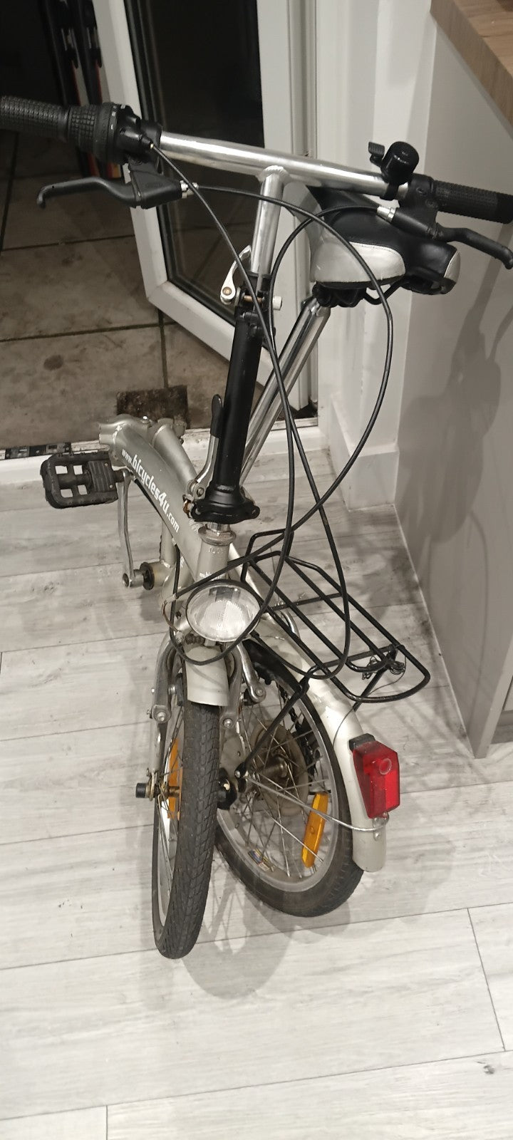 Silver Folding Bike 20in Wheels 1 Speed Rear Rack Mudguards Reflectors