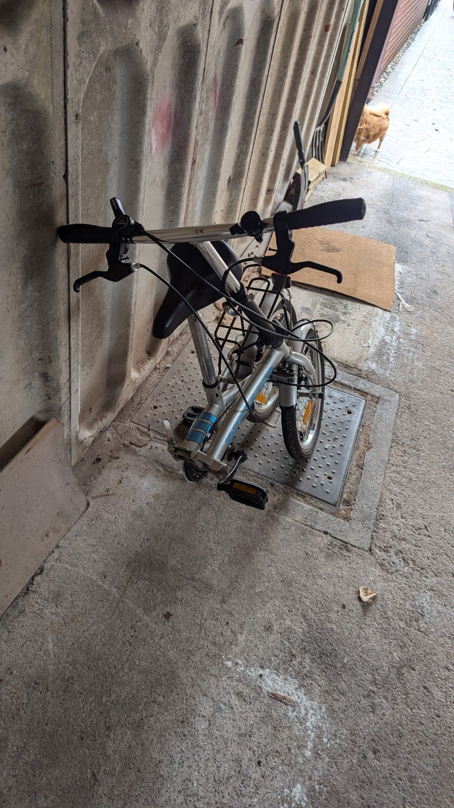 Proteam Folding Bike   6 shimano  gears  16' wheels' bicycle  fold up v-brakes