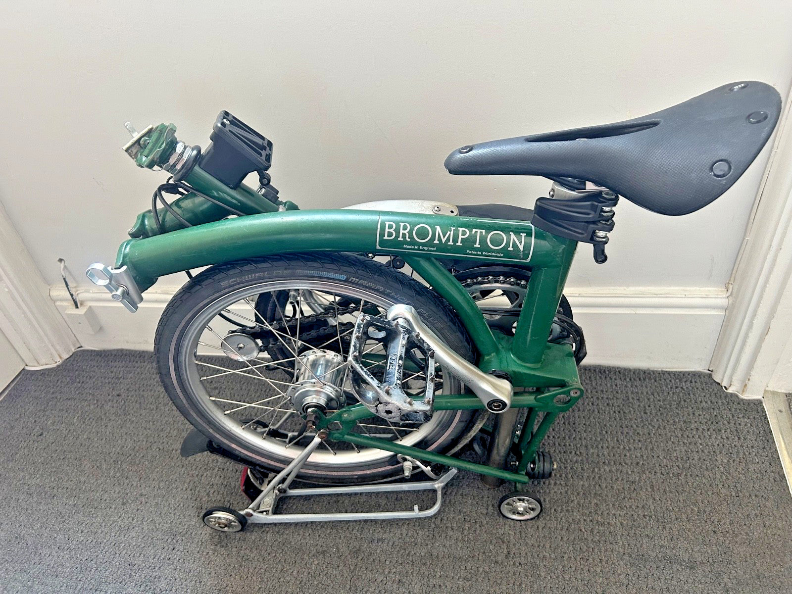 Brompton Folding Bike 3-Speed, Green